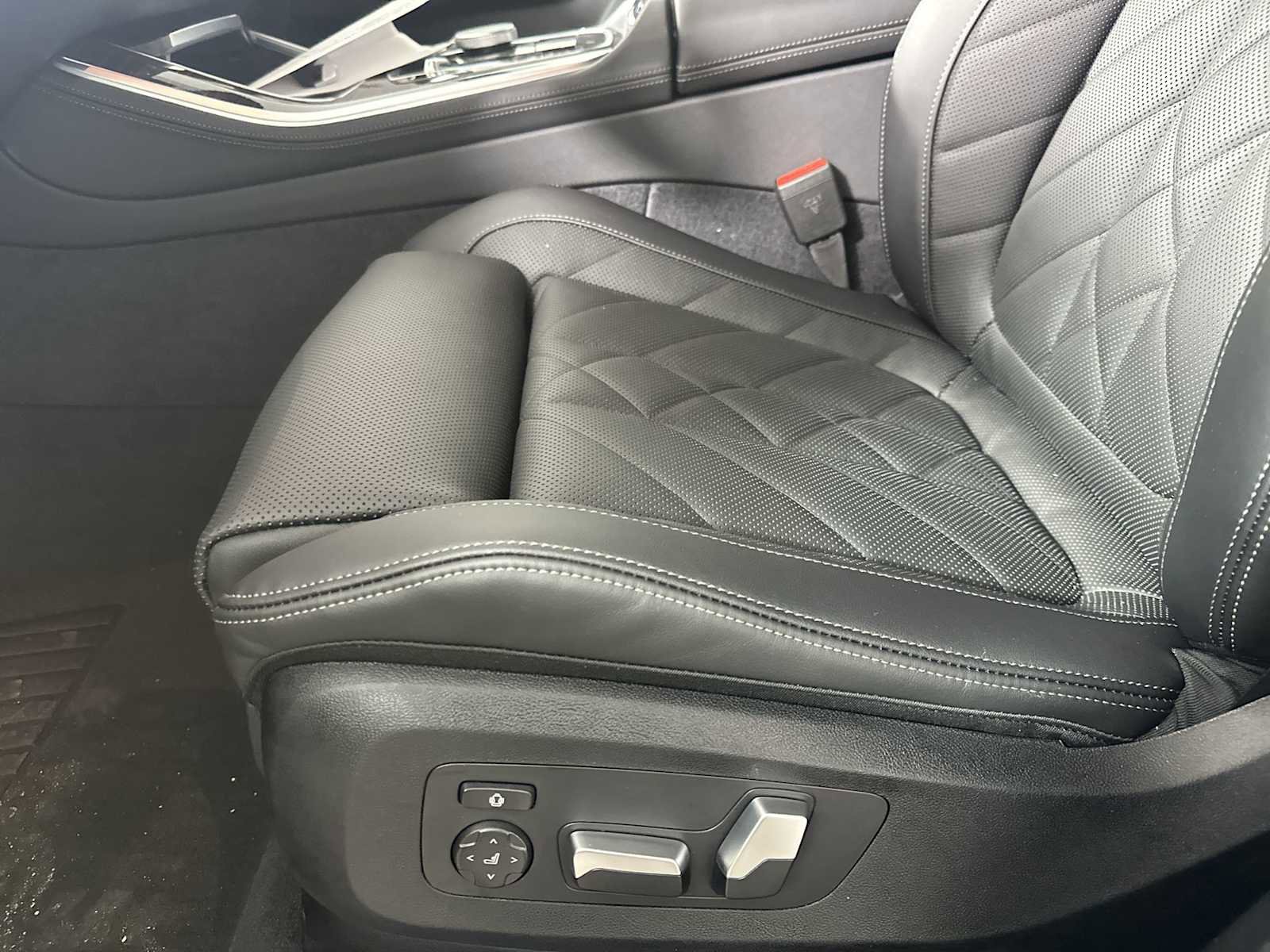 New 2026 BMW X5 xDrive40i image 12