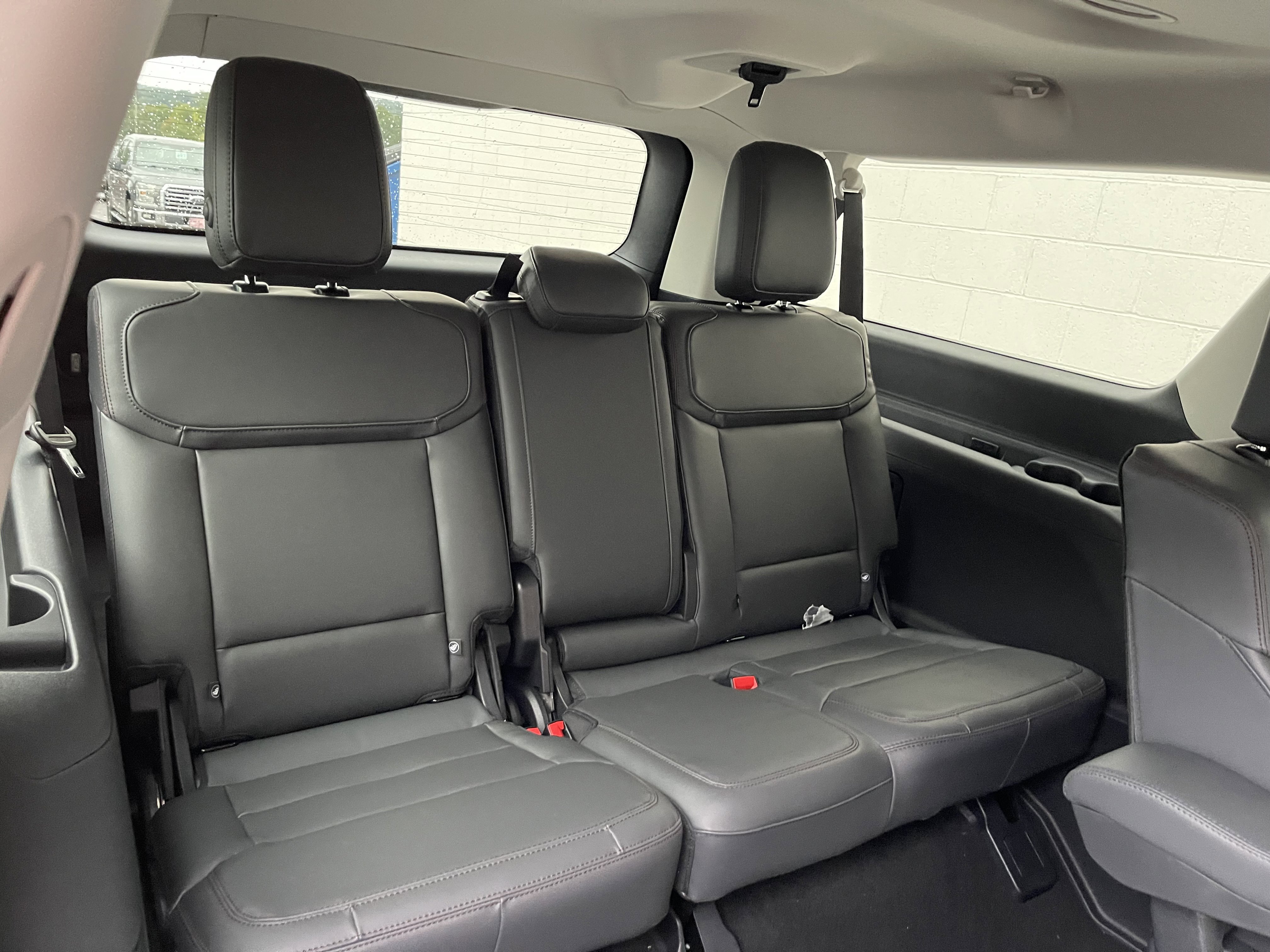 New 2025 Ford Expedition Max Active image 32