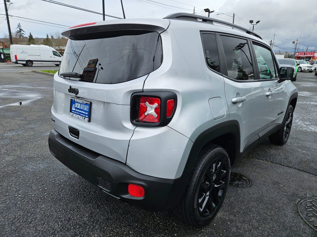 Used 2018 Jeep Renegade Altitude image 5