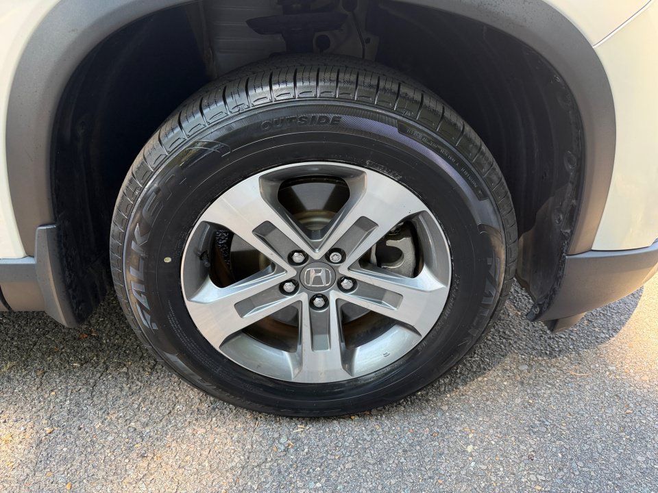 Certified 2023 Honda Pilot EX-L image 29