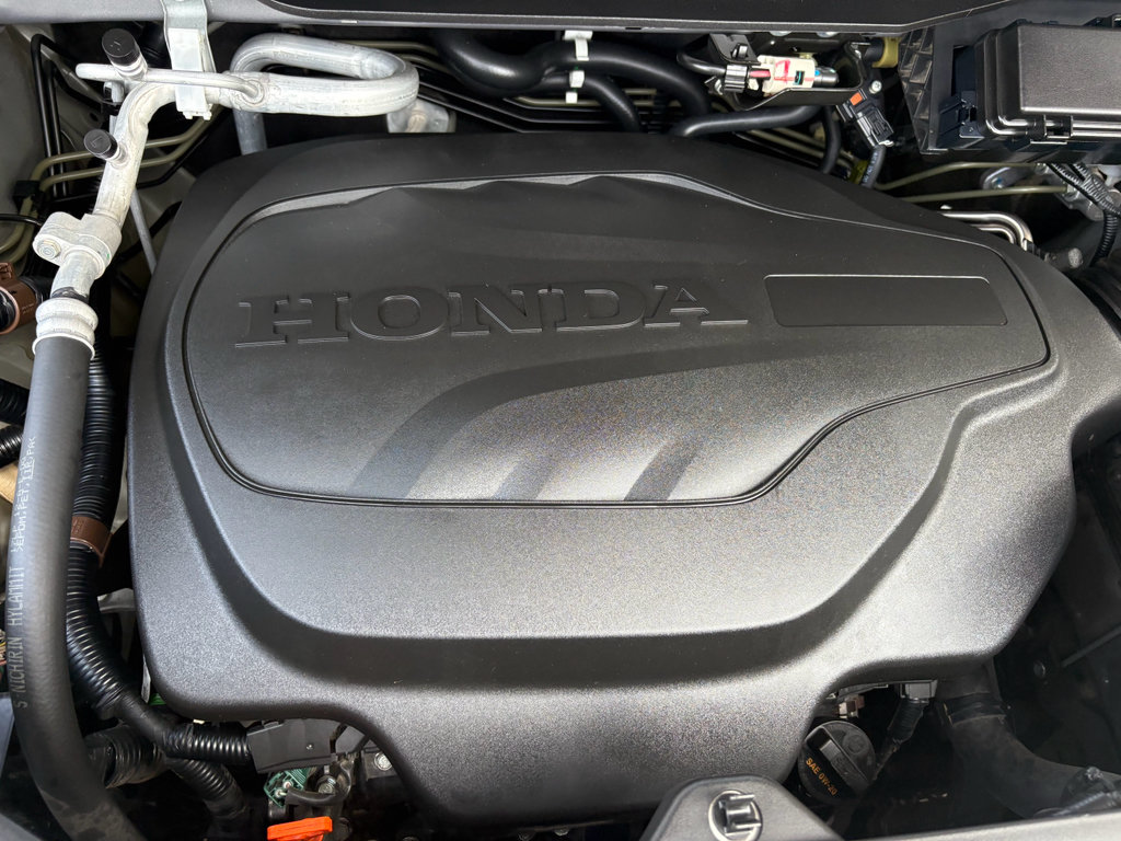 Certified 2022 Honda Pilot Touring image 38