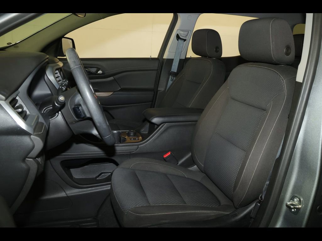 Used 2023 GMC Acadia SLE w/ Driver Convenience Package image 23