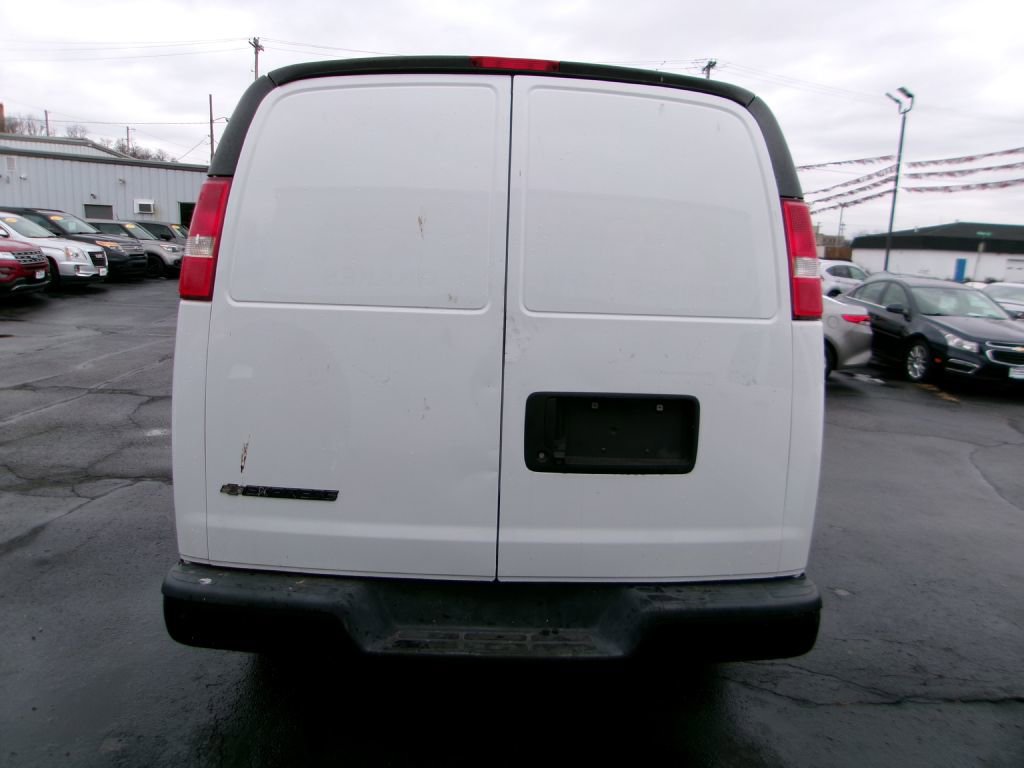 Used 2019 Chevrolet Express 3500 Extended w/ Driver Convenience Package image 5
