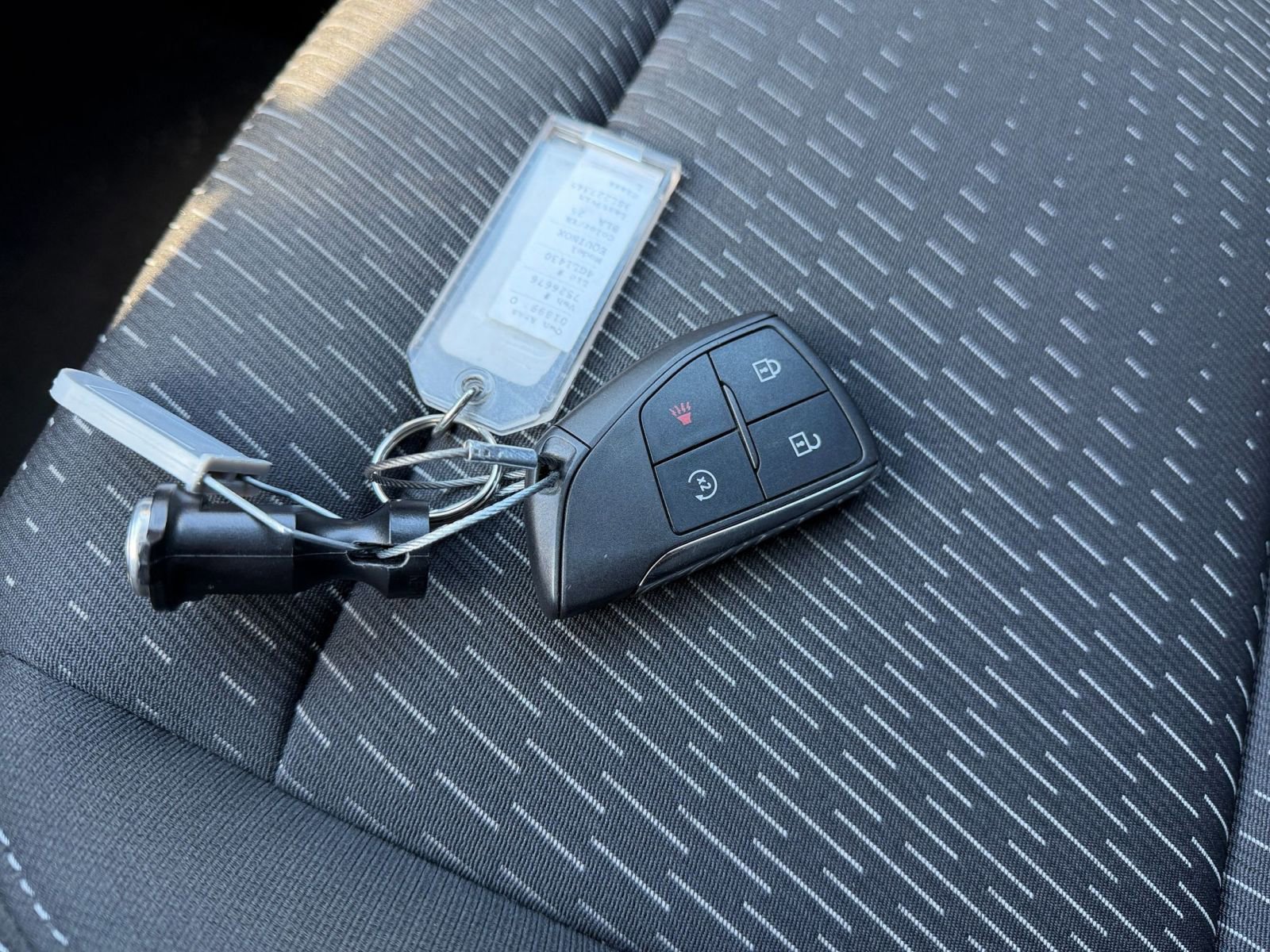 Used 2025 Chevrolet Equinox LT image 22