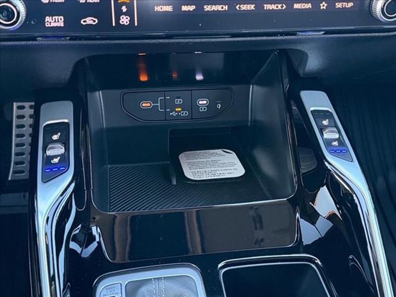 New 2026 Kia Sorento SX image 20