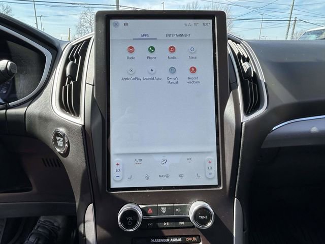 Used 2021 Ford Edge SEL w/ Convenience Package image 15