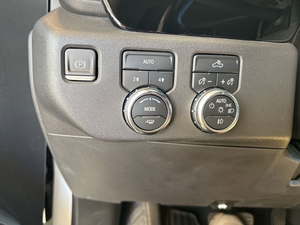 Used 2022 GMC Sierra 1500 Elevation image 21