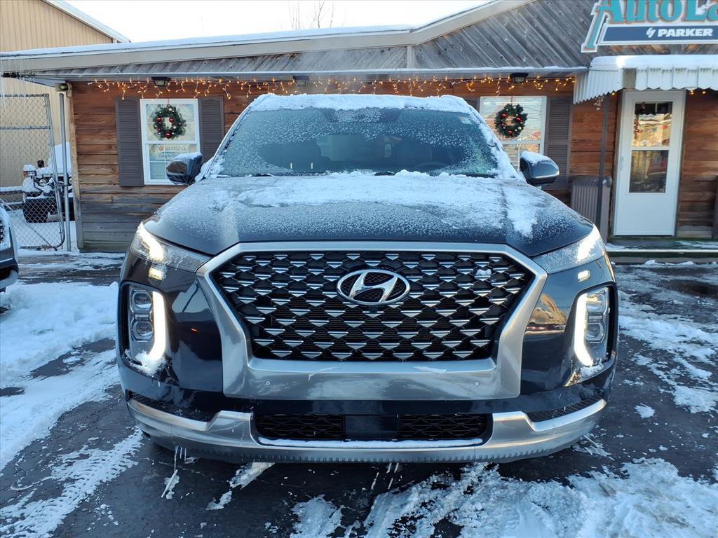 Used 2022 Hyundai Palisade Calligraphy w/ Cargo Package image 2
