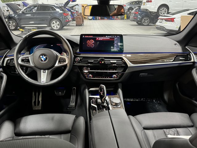 Used 2023 BMW 530i xDrive w/ M Sport Package AWD/4WD image 13