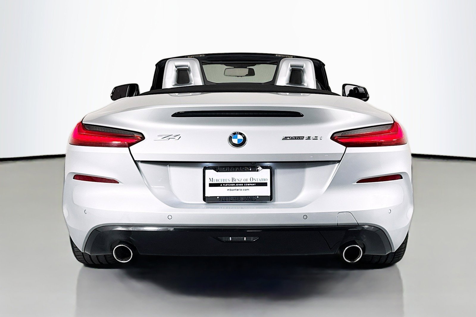 Used 2021 BMW Z4 sDrive30i w/ Executive Package image 4