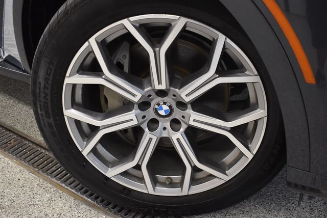 Used 2019 BMW X7 xDrive50i w/ Cold Weather Package AWD/4WD image 31