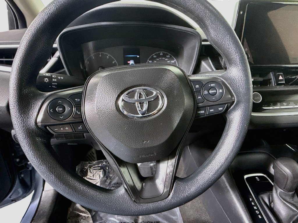 Used 2024 Toyota Corolla LE FWD image 12