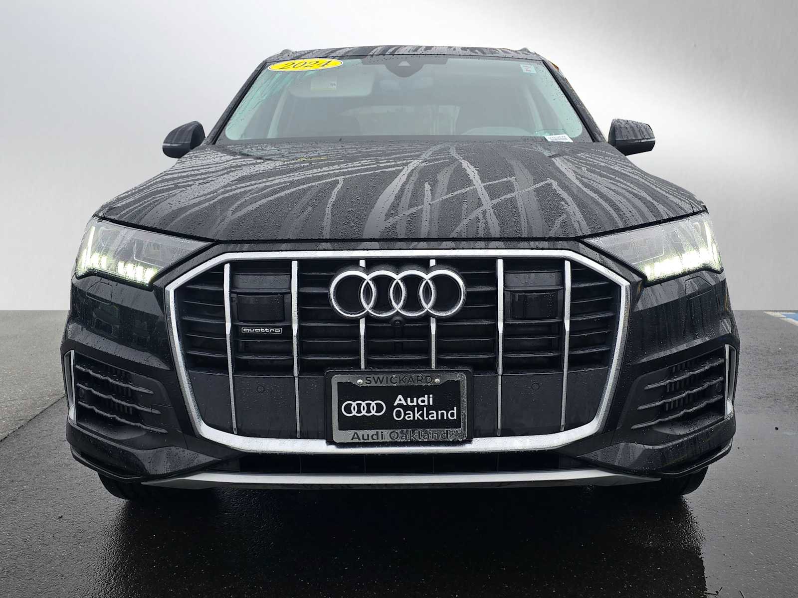 Used 2024 Audi Q7 Premium Plus image 8