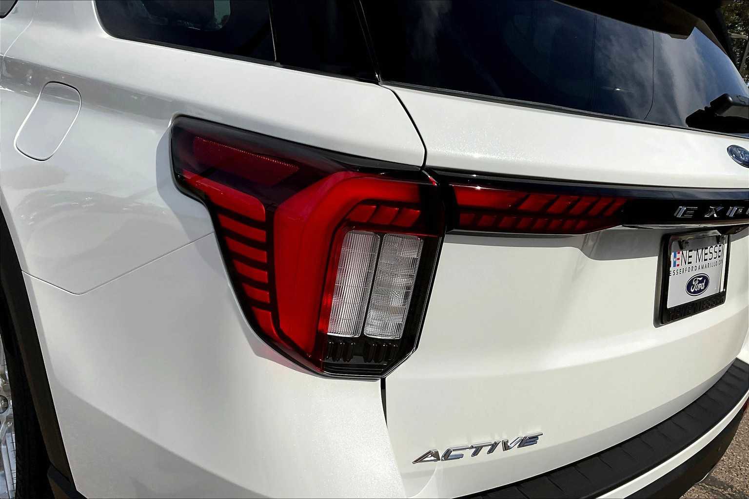 New 2025 Ford Explorer Active w/ Active Comfort Package image 14