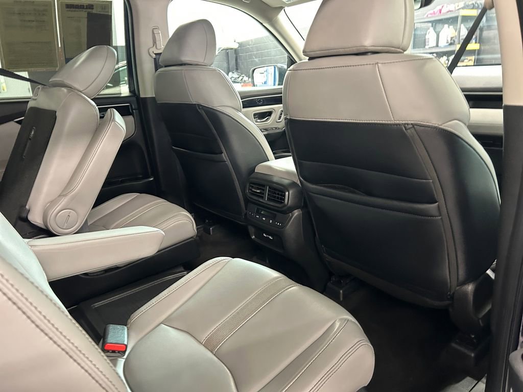 Used 2023 Honda Pilot EX-L image 28