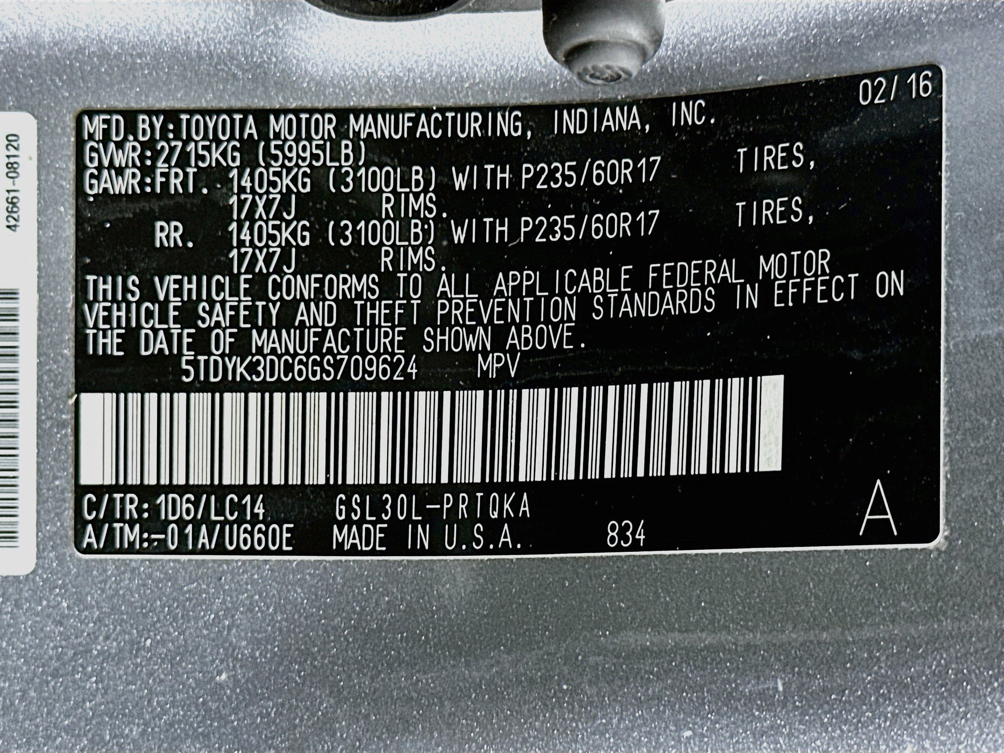 Used 2016 Toyota Sienna XLE w/ XLE Navigation Package FWD image 12