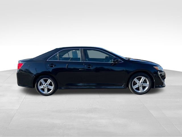 Used 2012 Toyota Camry SE image 8