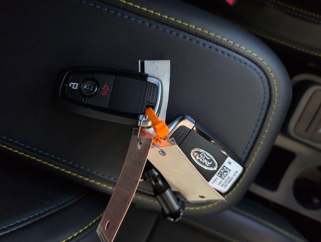 New 2026 Ford Maverick Lobo image 33