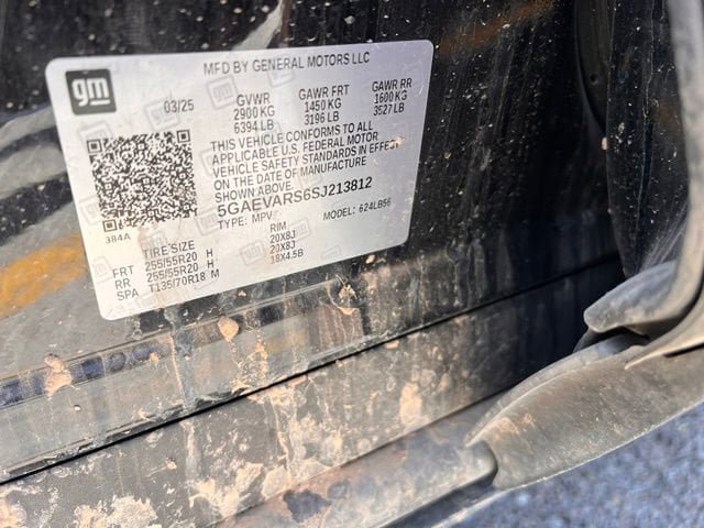 Used 2025 Buick Enclave Preferred AWD/4WD image 7