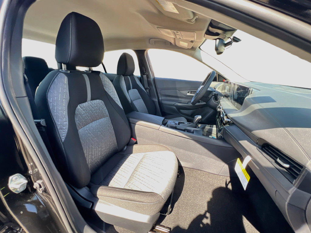 New 2027 Nissan Sentra SV FWD image 25