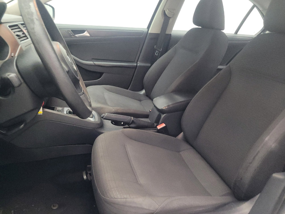 Used 2014 Volkswagen Jetta S image 17