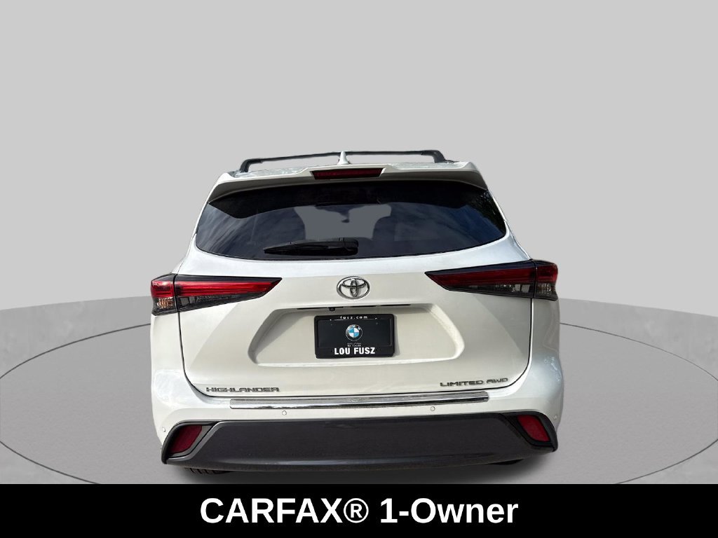 Used 2023 Toyota Highlander Limited AWD/4WD image 4