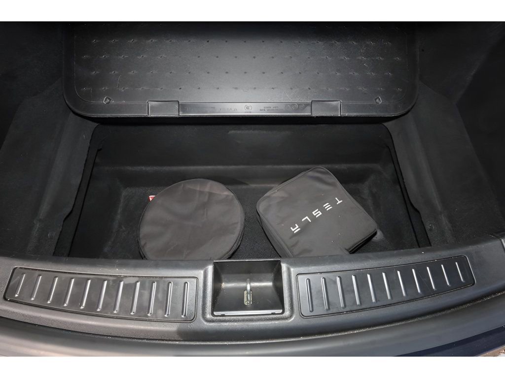 Used 2016 Tesla Model S P90D image 36