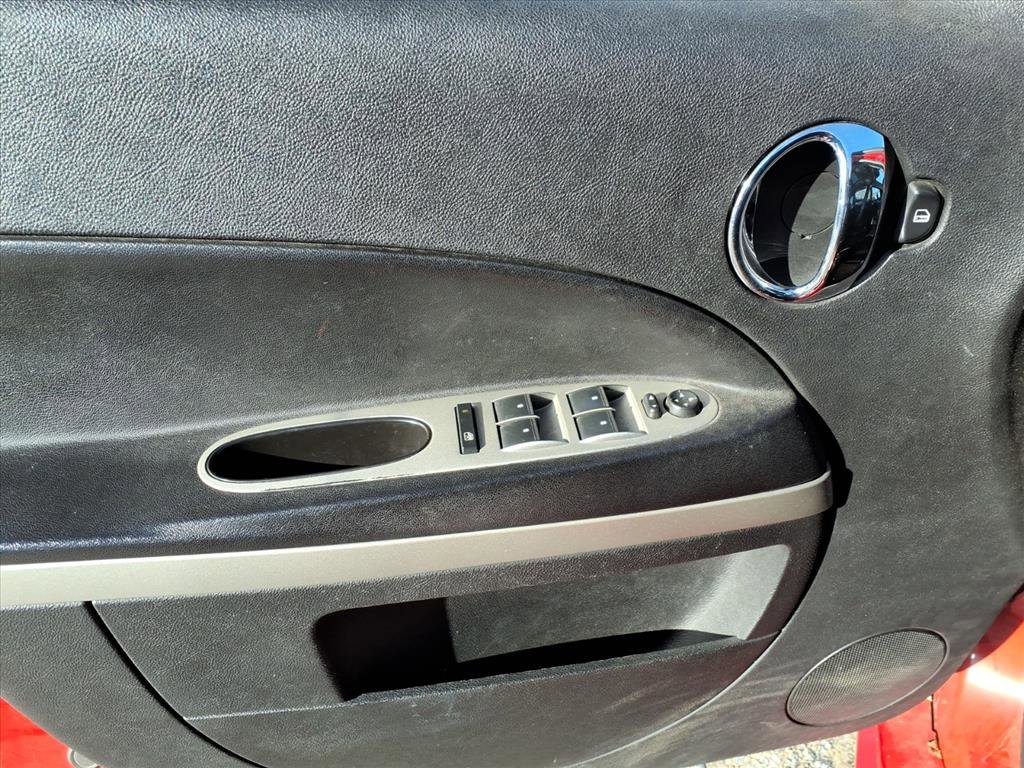 Used 2008 Chevrolet HHR SS image 19