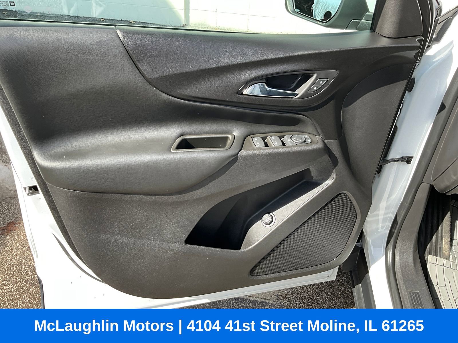 Used 2020 Chevrolet Equinox LT image 9