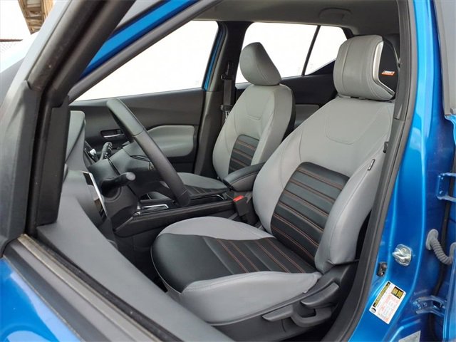 Used 2021 Nissan Kicks SR w/ SR Premium Package image 7