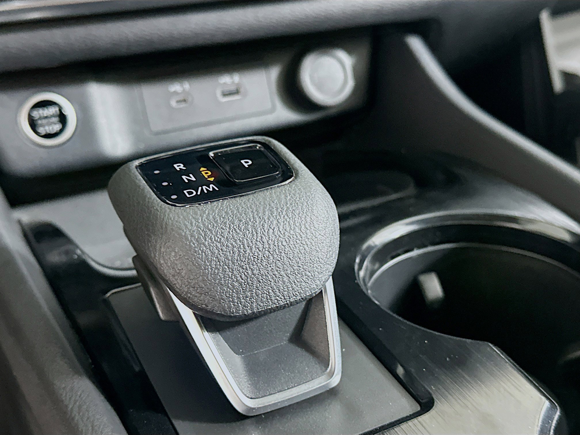 Used 2023 Nissan Rogue SV FWD image 24