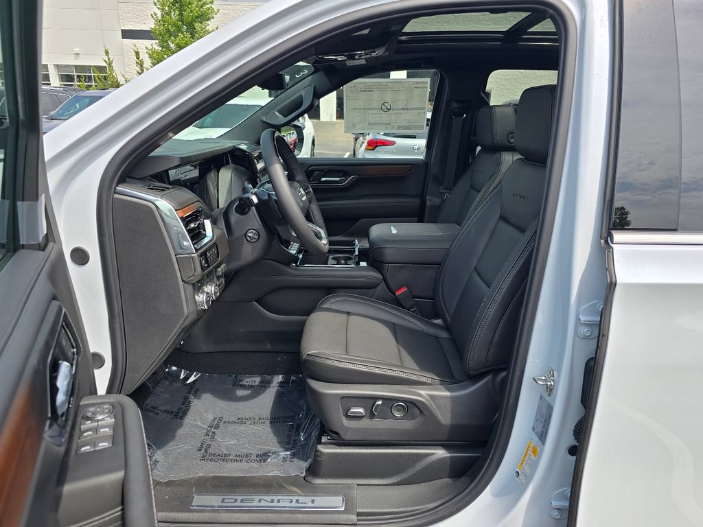 New 2026 GMC Yukon XL Denali w/ Advanced Technology Package AWD/4WD image 22
