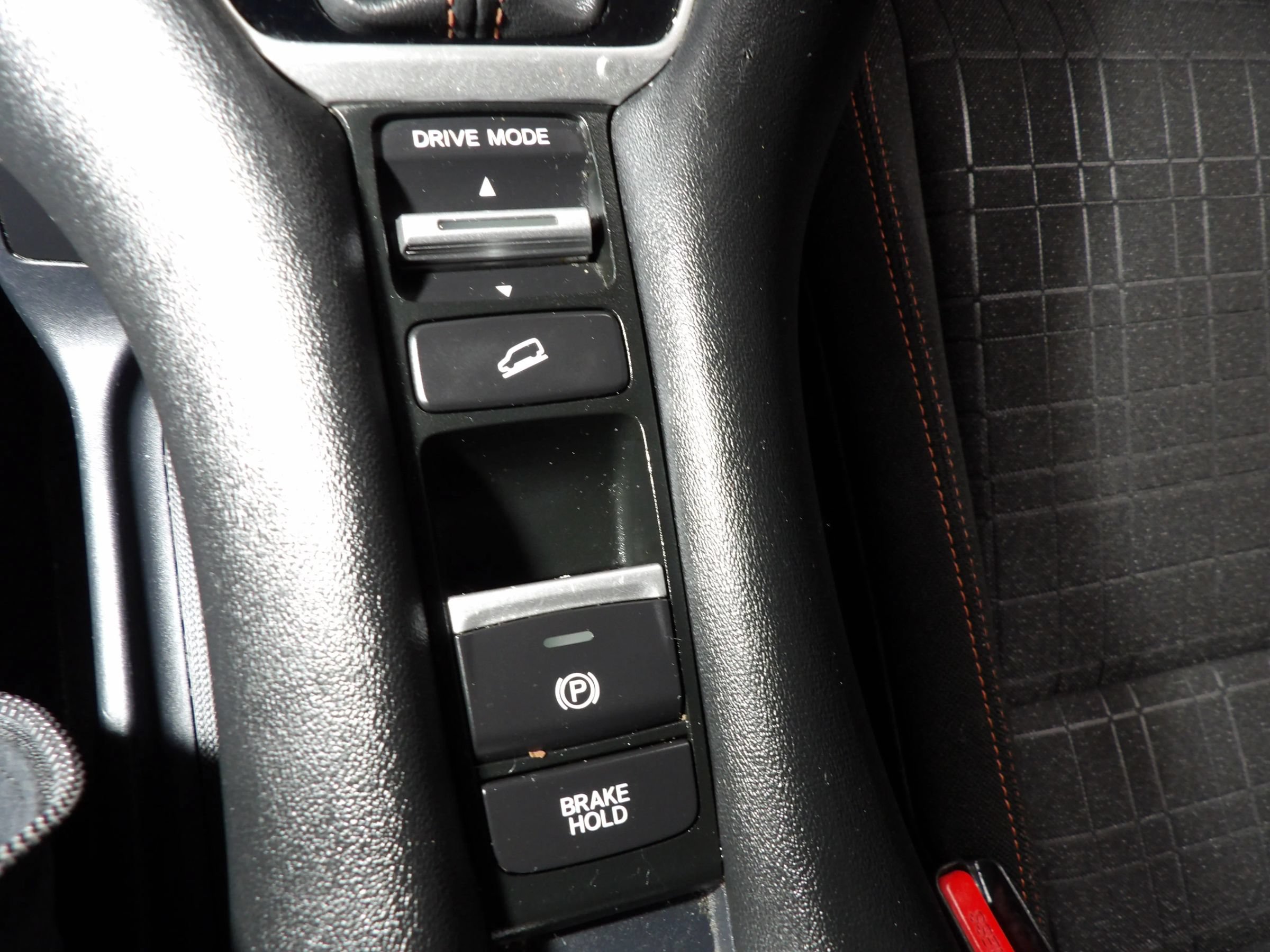 Used 2023 Honda HR-V Sport image 15
