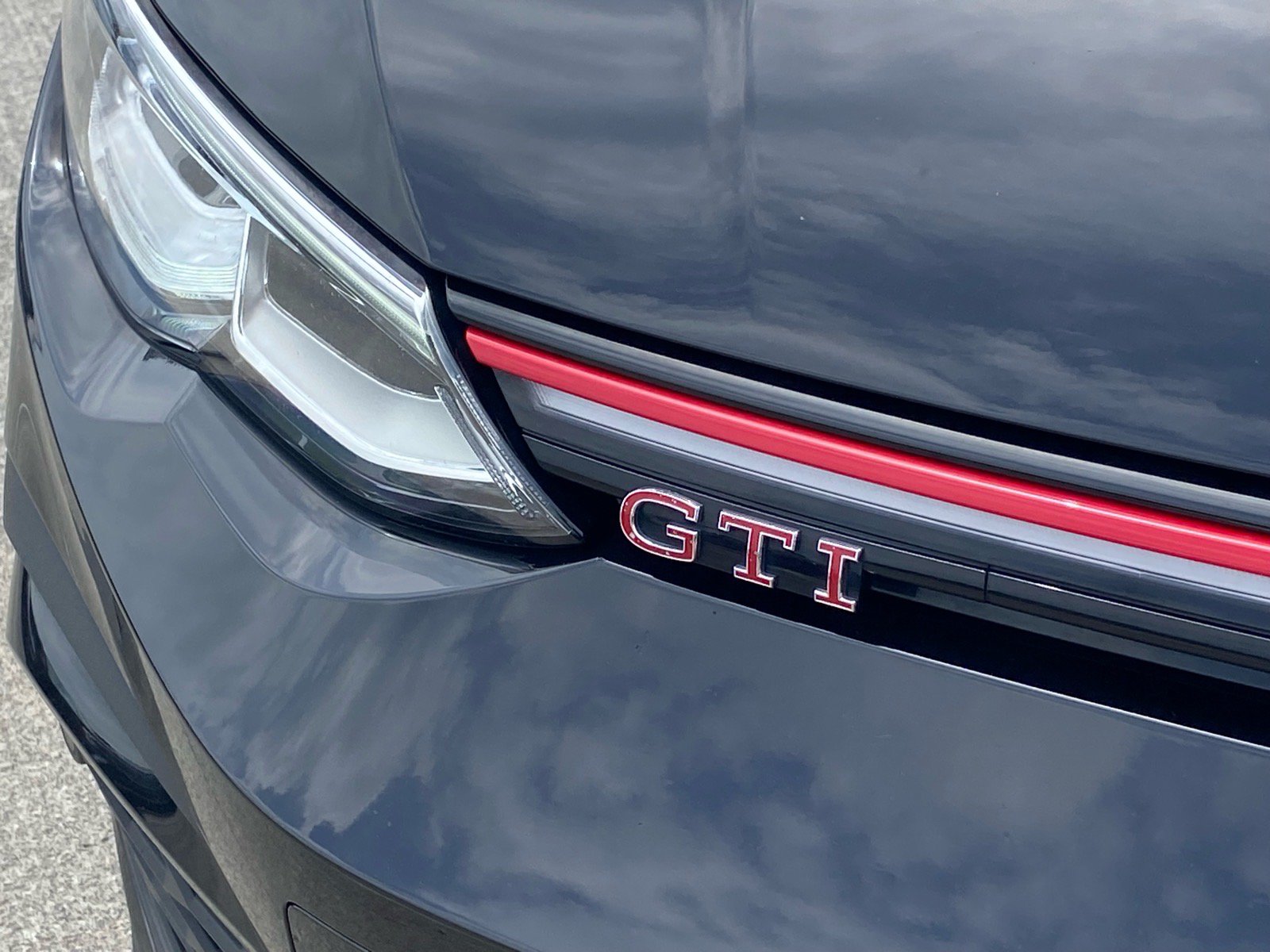 Certified 2024 Volkswagen GTI Autobahn FWD image 5