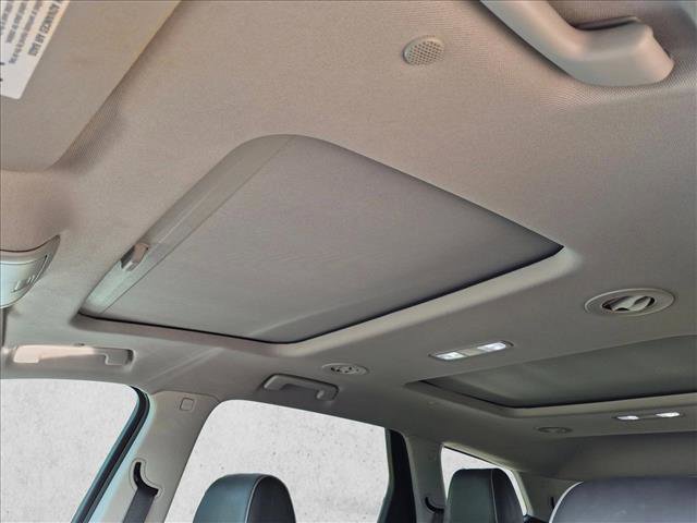 Used 2021 Buick Enclave Avenir w/ LPO, Cargo Package FWD image 15