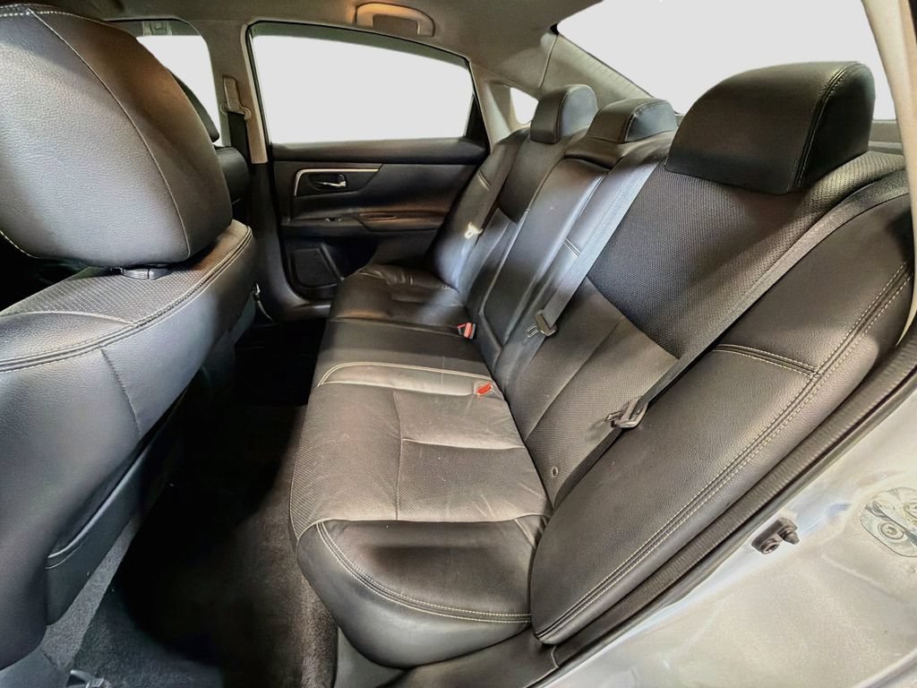 Used 2018 Nissan Altima 2.5 SL FWD image 22