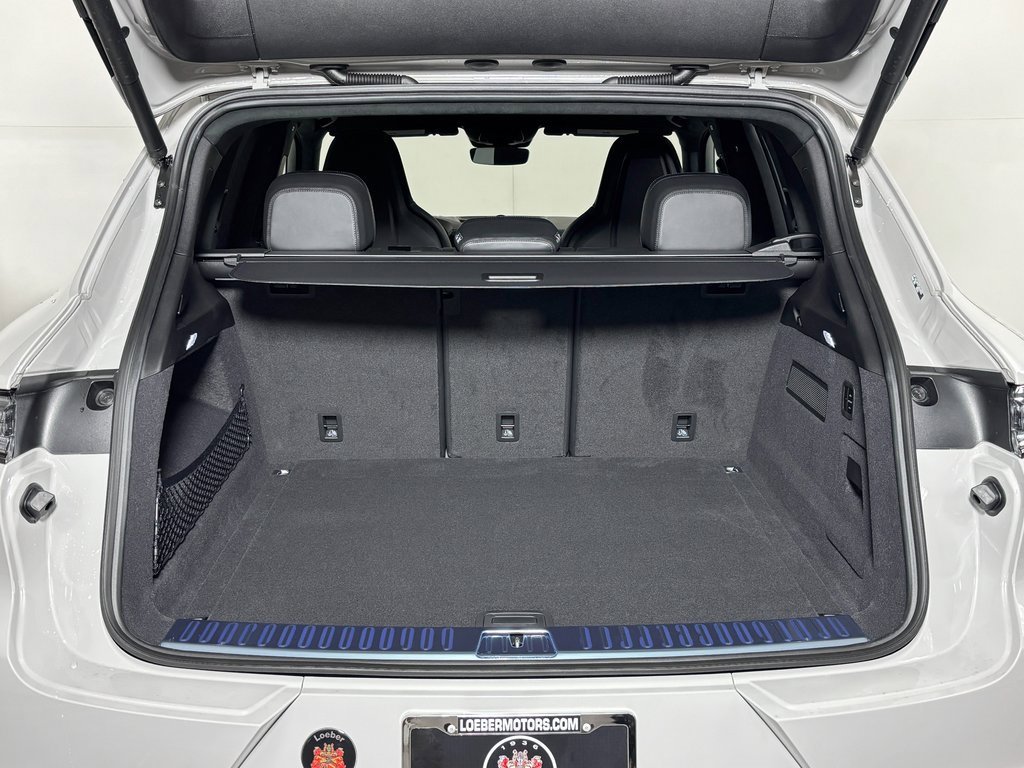 New 2026 Porsche Cayenne GTS image 14