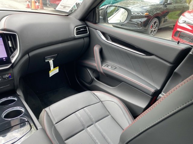New 2024 Maserati Ghibli Modena Ultima Q4 image 47
