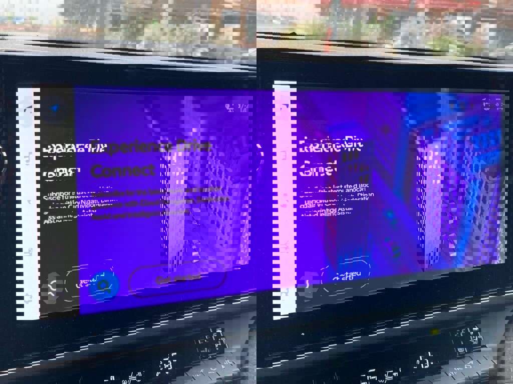 Used 2025 Toyota Camry XLE image 21