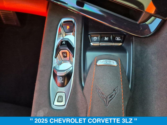 Used 2025 Chevrolet Corvette Z06 w/ Stealth Interior Trim Package RWD image 27