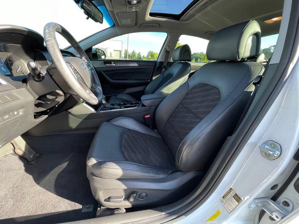 Used 2017 Hyundai Sonata Sport w/ Value Edition Package 02 FWD image 26