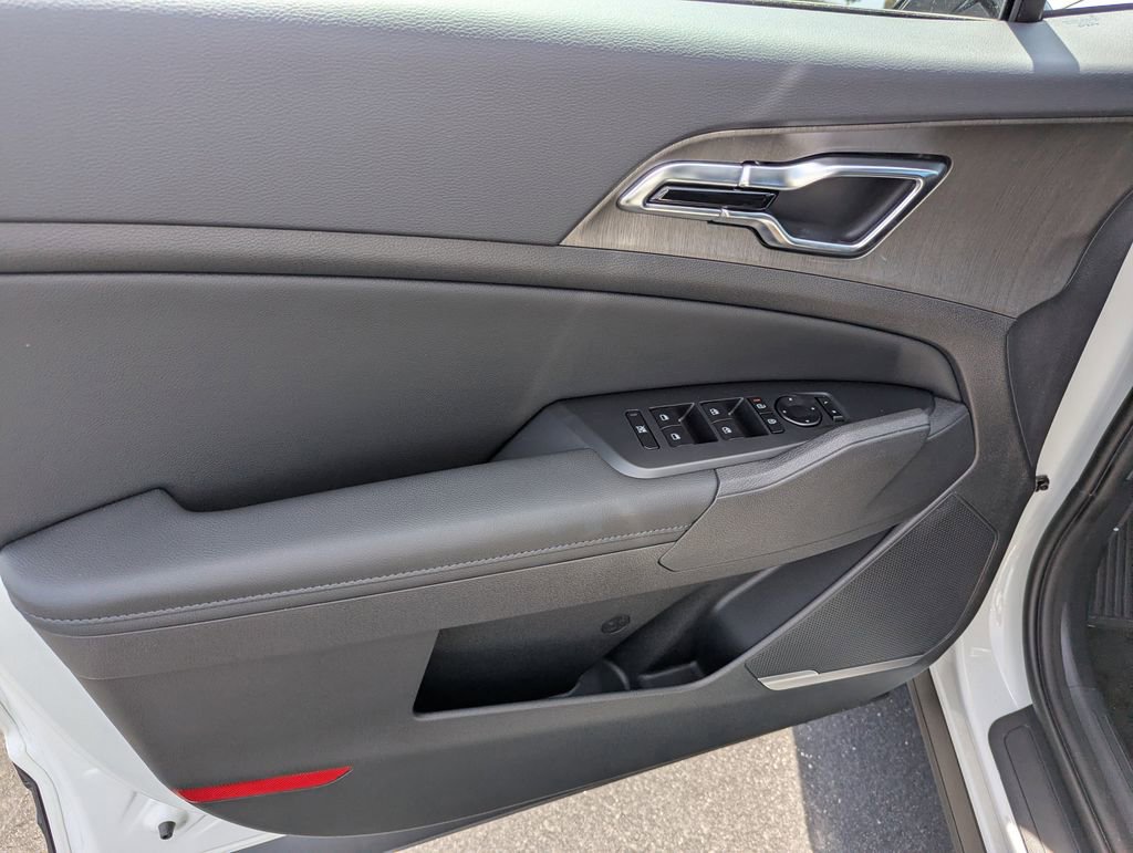 New 2026 Kia Sportage X-Line AWD/4WD image 18