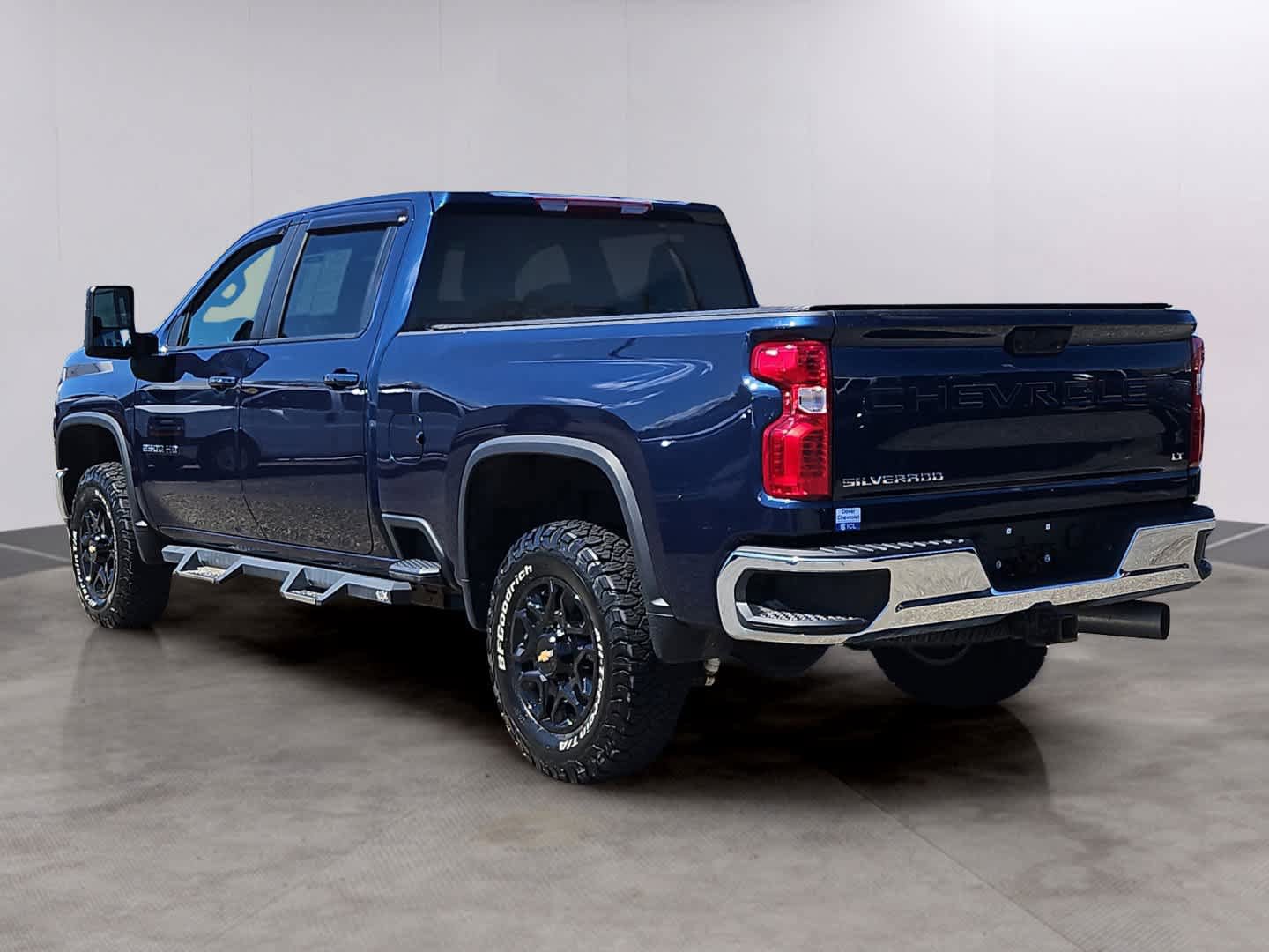 Certified 2022 Chevrolet Silverado 2500 LT w/ Convenience Package AWD/4WD image 6
