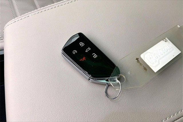 Used 2025 Volkswagen Atlas SEL image 11