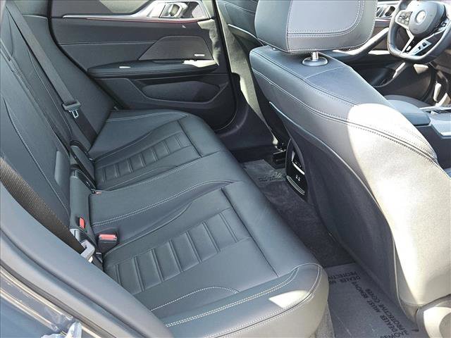 Certified 2025 BMW 430i xDrive w/ M Sport Package AWD/4WD image 27