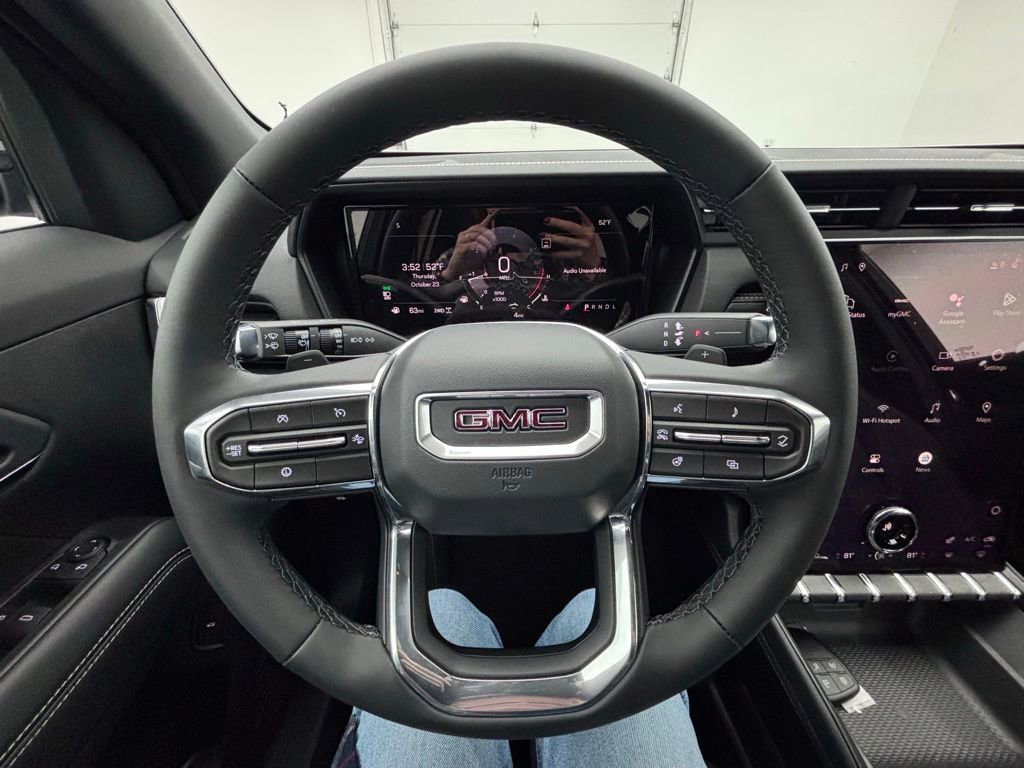 New 2026 GMC Terrain Elevation w/ Elevation Premium Package image 21