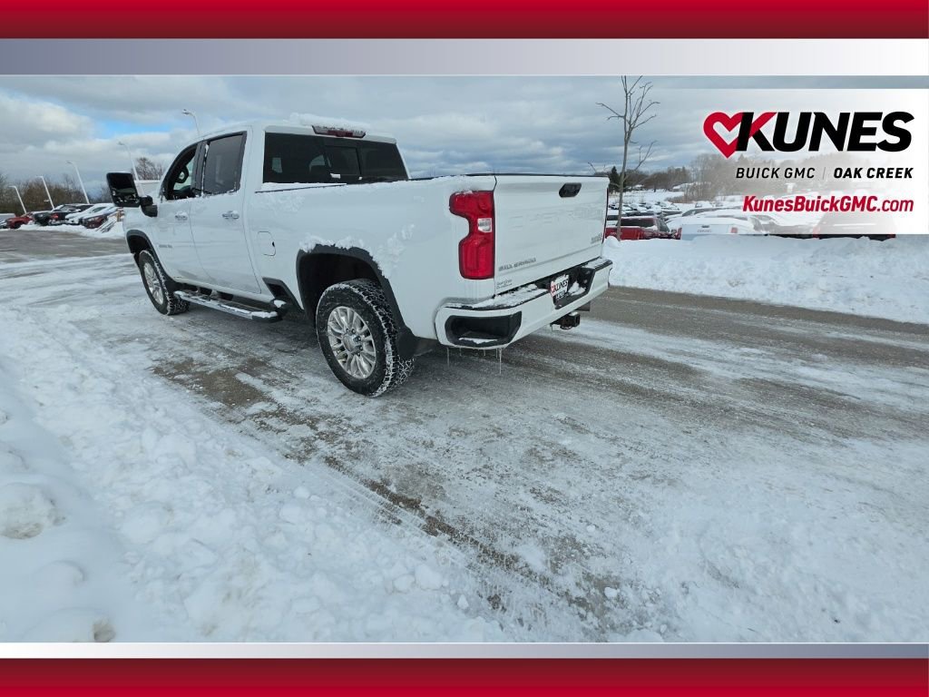 Used 2022 Chevrolet Silverado 2500 High Country w/ Z71 Off-Road Package image 7