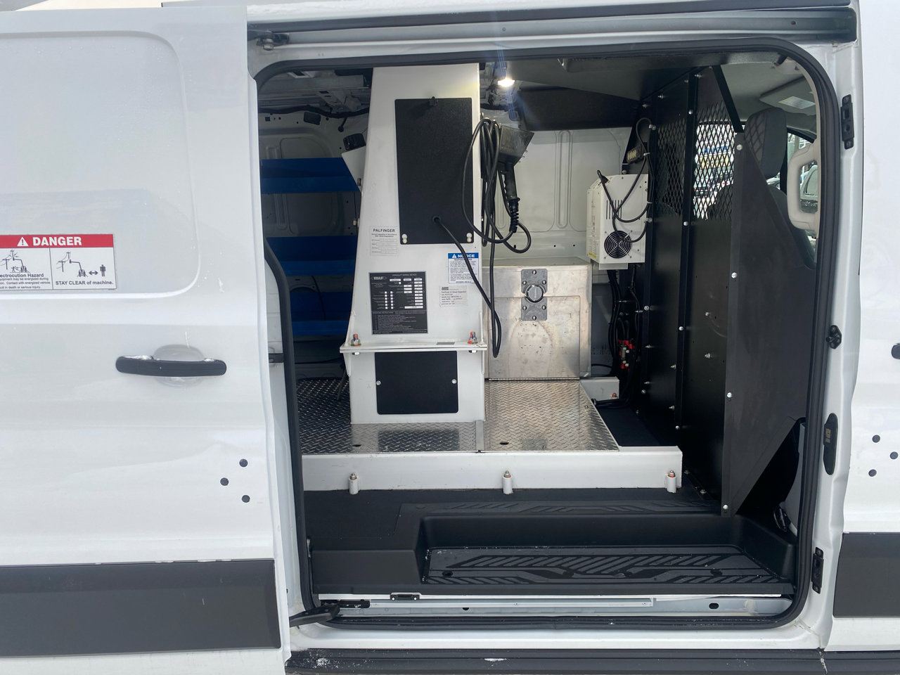 Used 2019 Ford Transit 350 148 Low Roof image 5