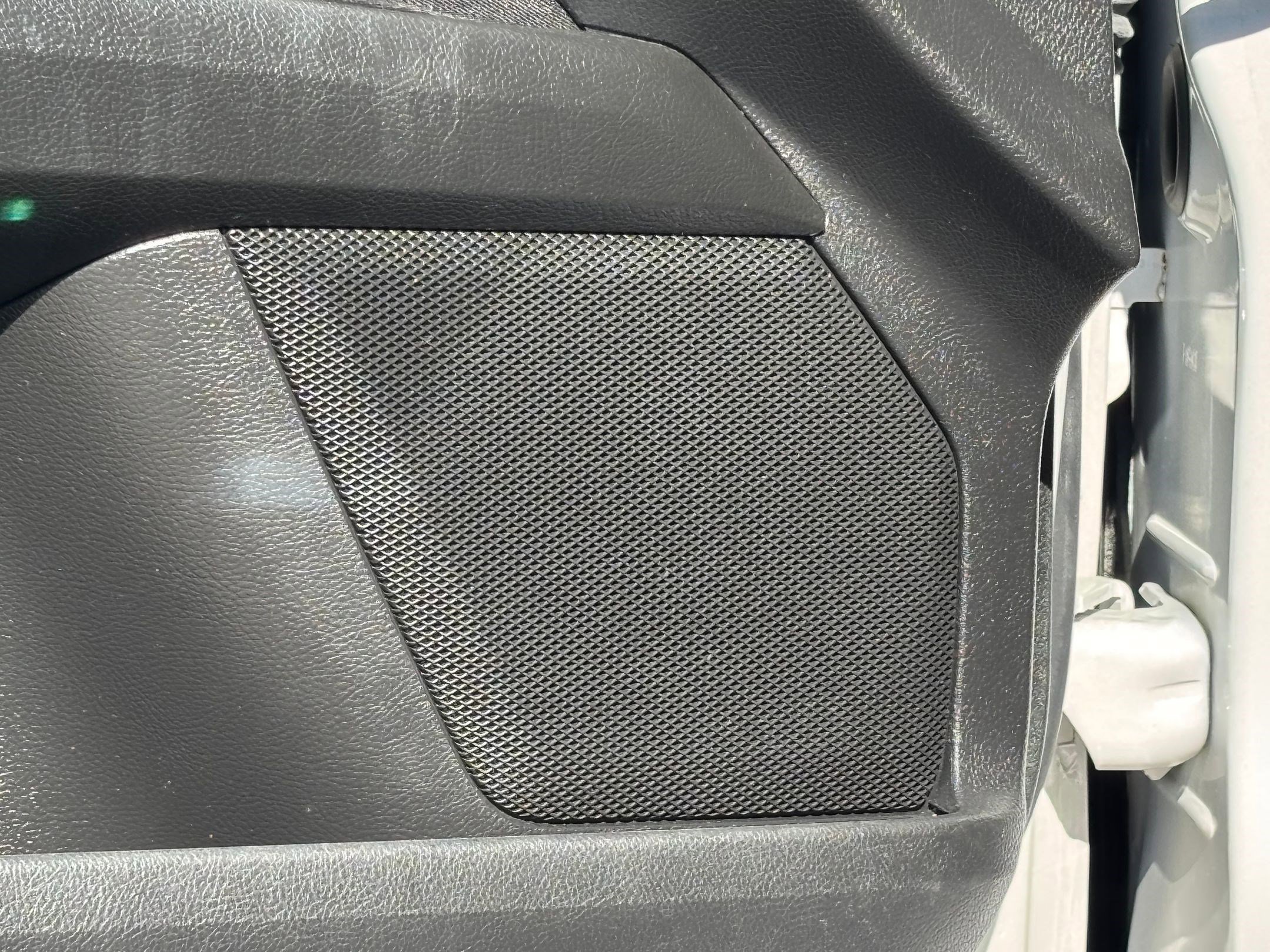 Used 2016 Ford Fusion SE image 14