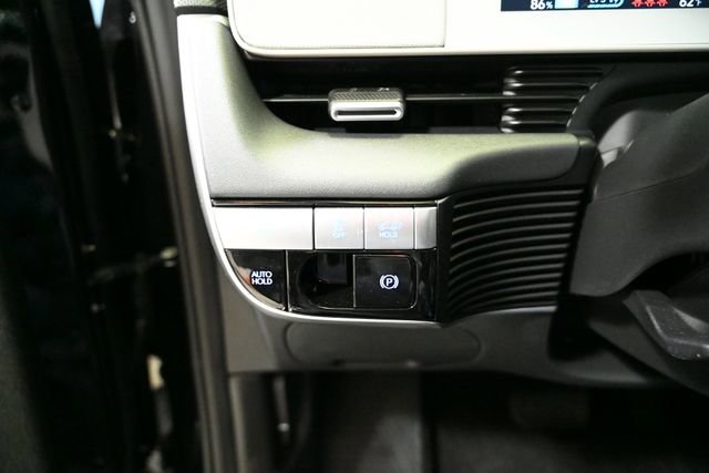 Used 2024 Hyundai Ioniq 5 Limited image 37